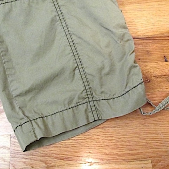 Ann Taylor LOFT Khaki "Marisa" Cargo Pants, Size 6 - Picture 3 of 7